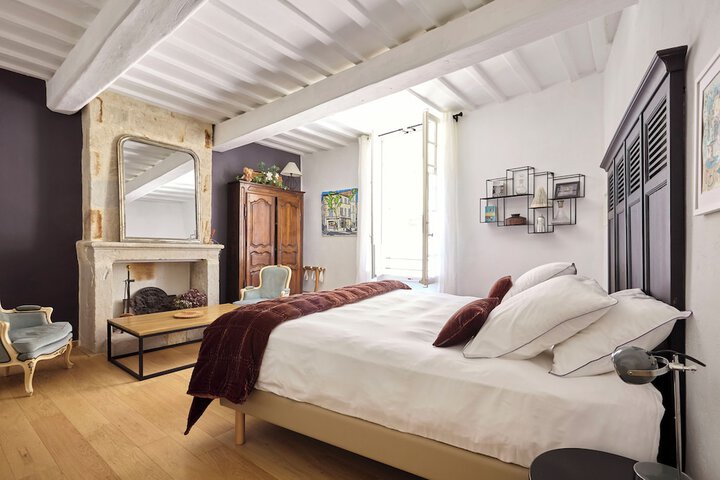 Room 43 of 209