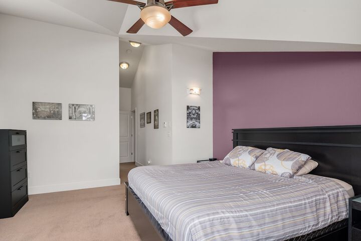 Room 4 of 26