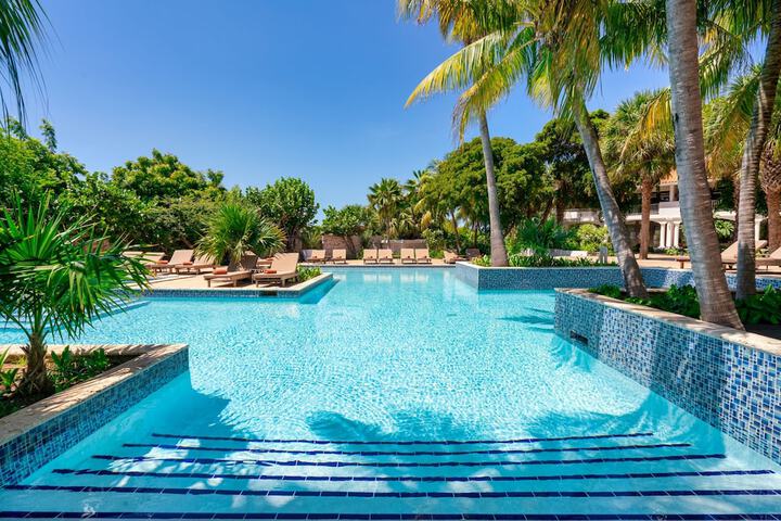 Pool 23 of 39