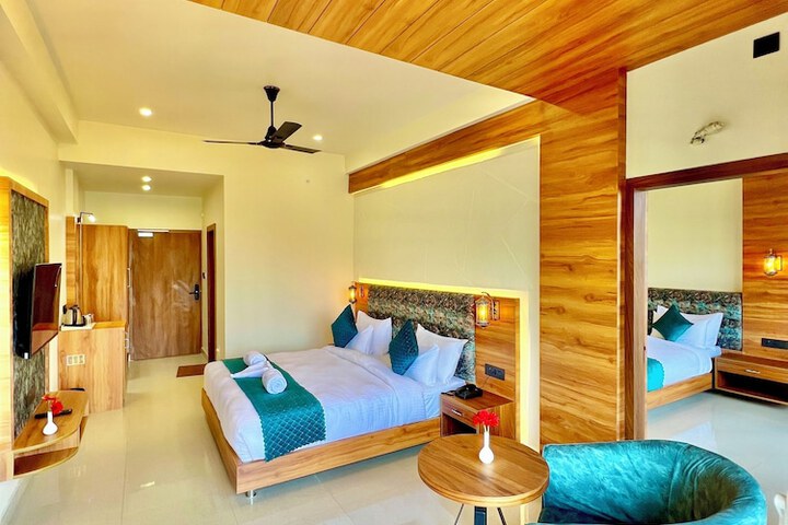 Room 9 of 46