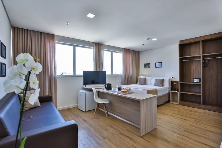 Room 5 of 34