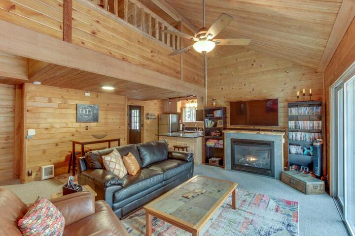 Lucky #7 in Black Butte Ranch, OR