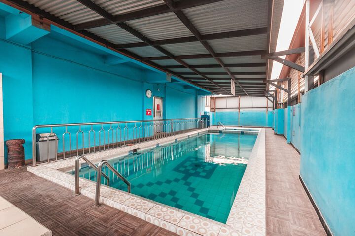Pool 49 of 62