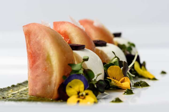 Dining 70 of 84