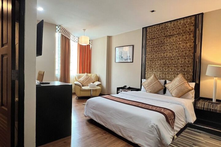 Room 15 of 31