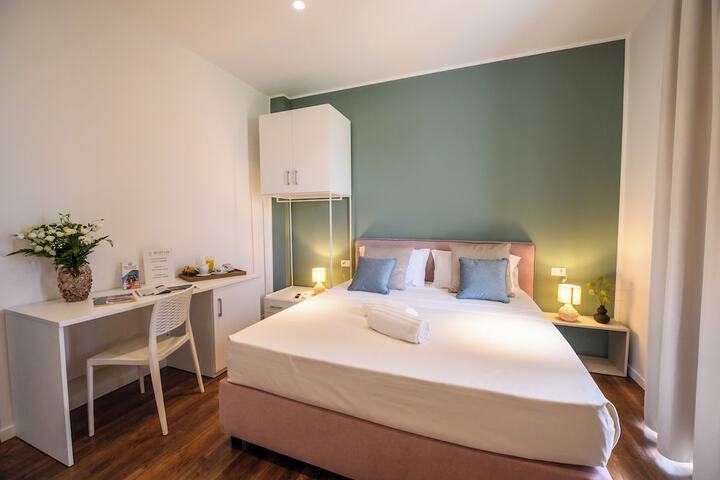 Room 10 of 89