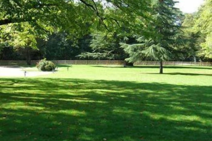 Property Grounds 22 of 31
