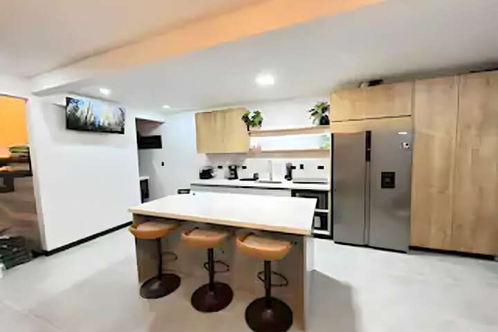 Room 20 of 49