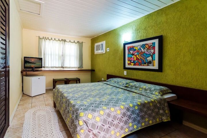 Room 5 of 22