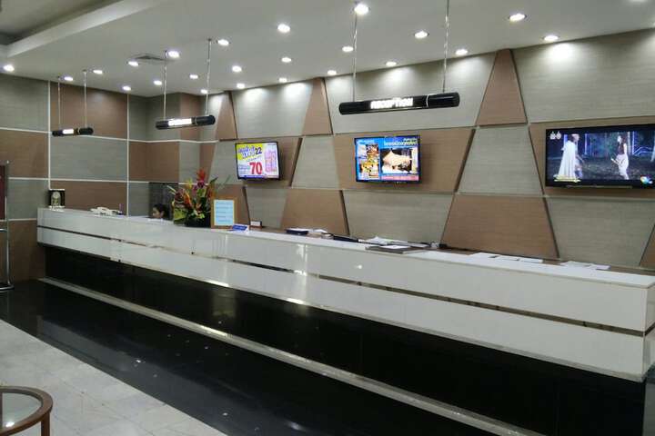 Hotel Interior 4 of 143