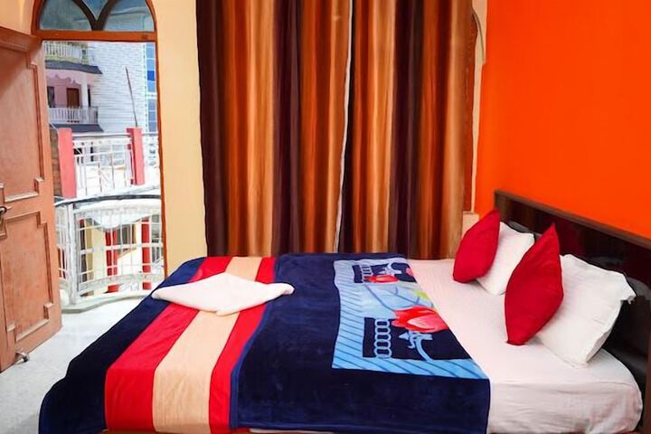 Hotel Him Deep Uttarkashi