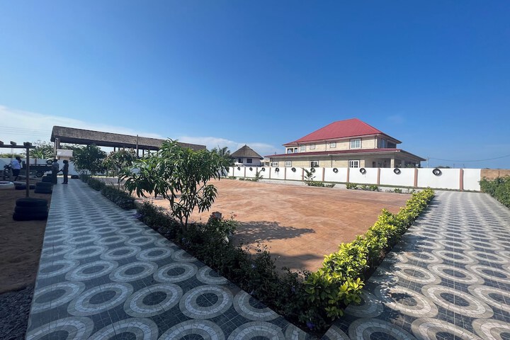 Hotel 155 of 165