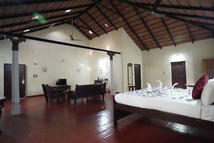 Room 5 of 26