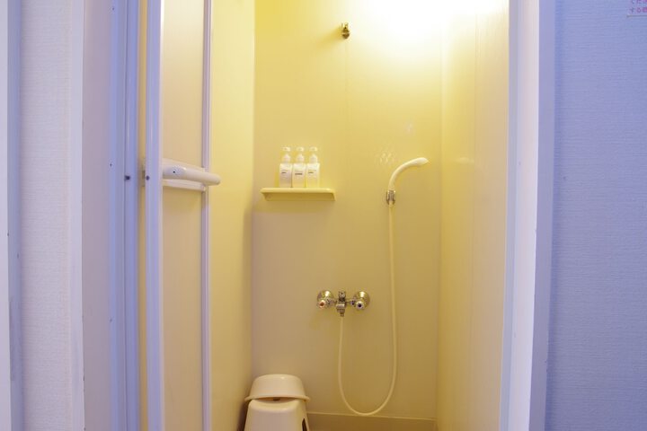 Room 14 of 88