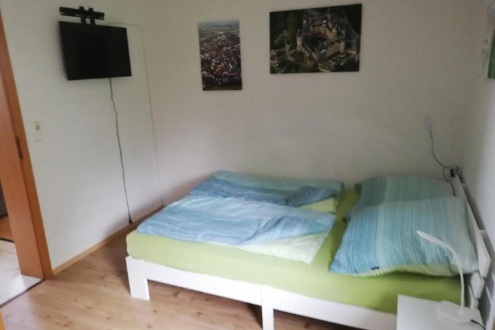 Room 3 of 11