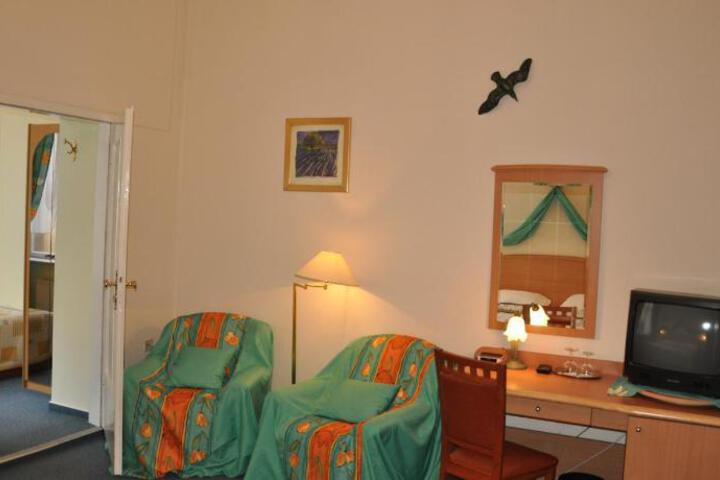 Photo 22