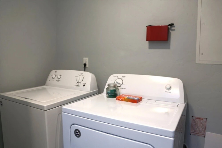 Room 2 of 15