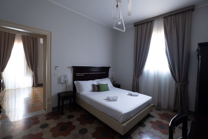 Room 18 of 46