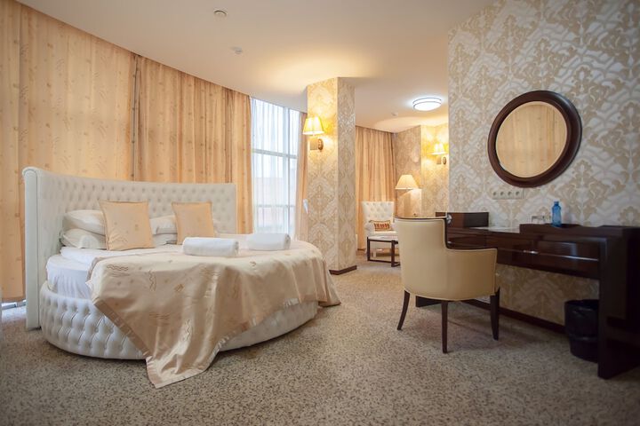 Room 27 of 75