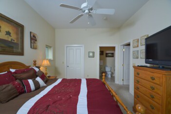 Room 35 of 41