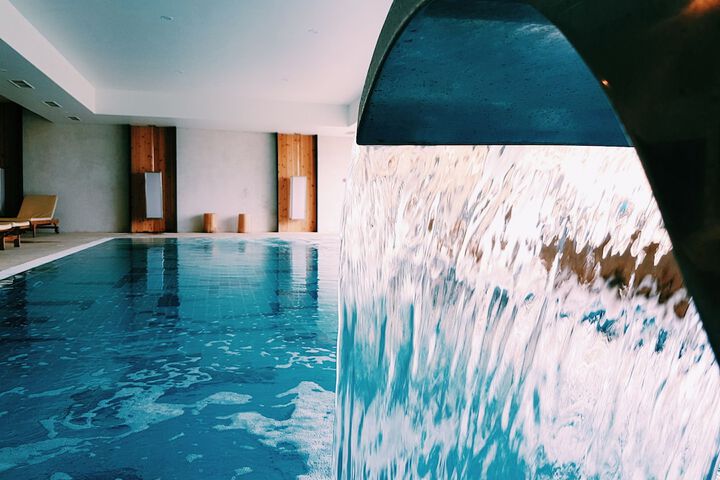 Pool 20 of 47