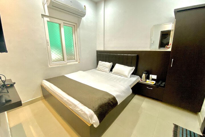 Room 7 of 22