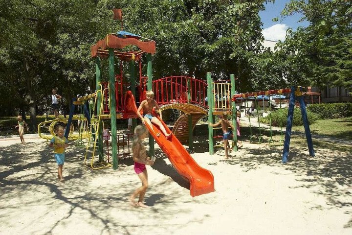 Childrens Activities 19 of 34