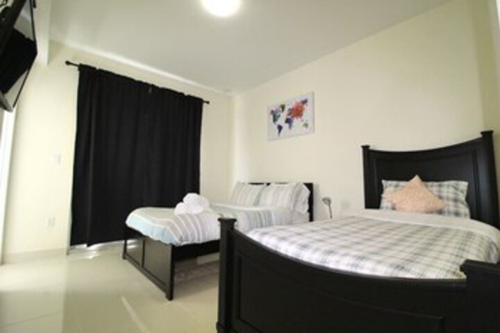 Room 22 of 34