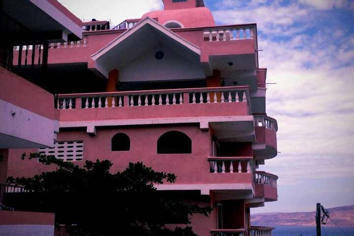 Hotel 20 of 23