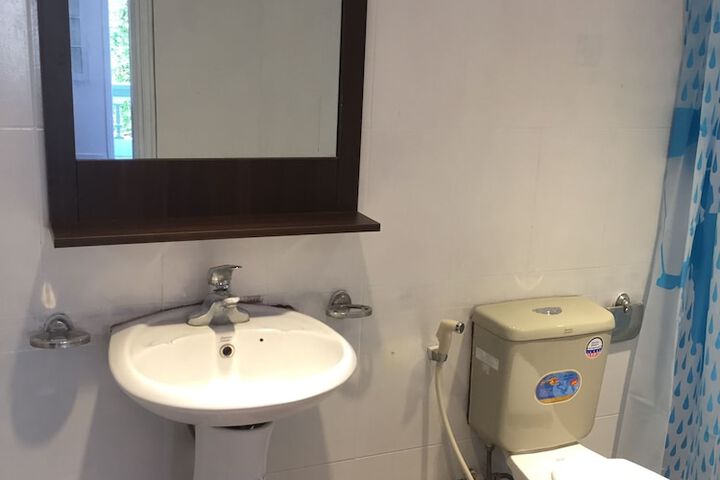 Room 20 of 27