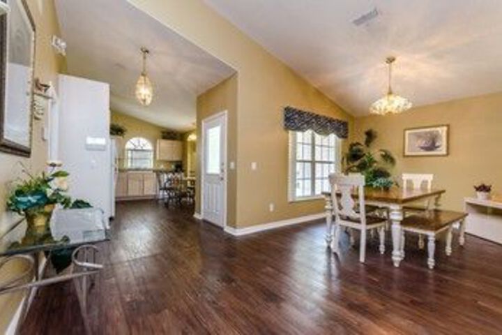 Room 15 of 25