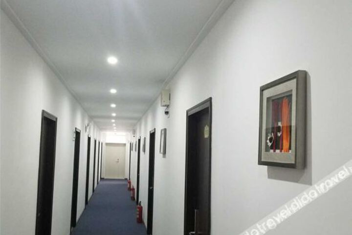 Hotel Interior 9 of 15