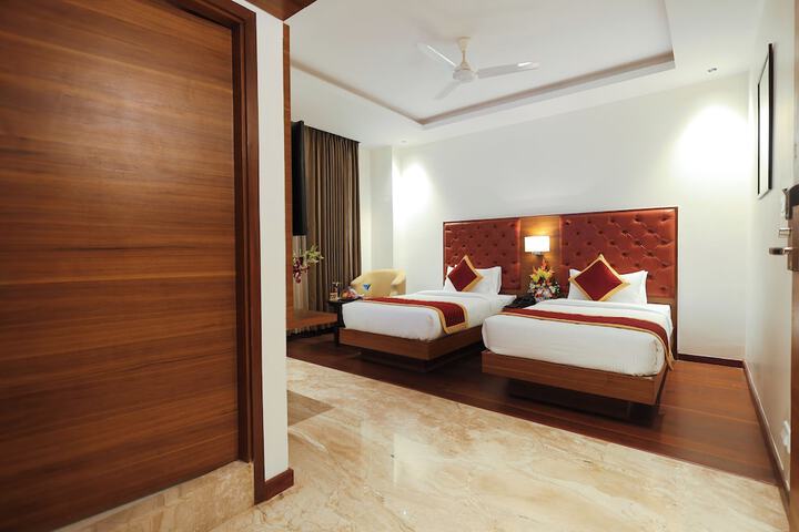Room 21 of 94