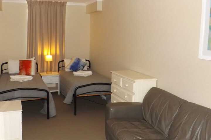 Room 206 of 276