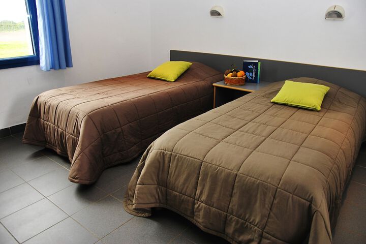 Room 5 of 34