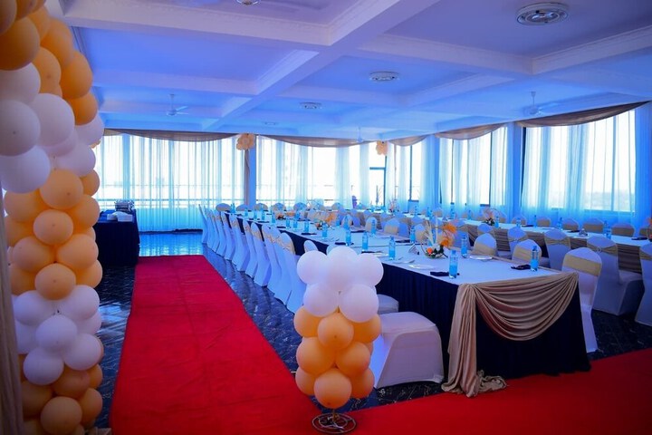 Ballroom/Hall 45 of 55