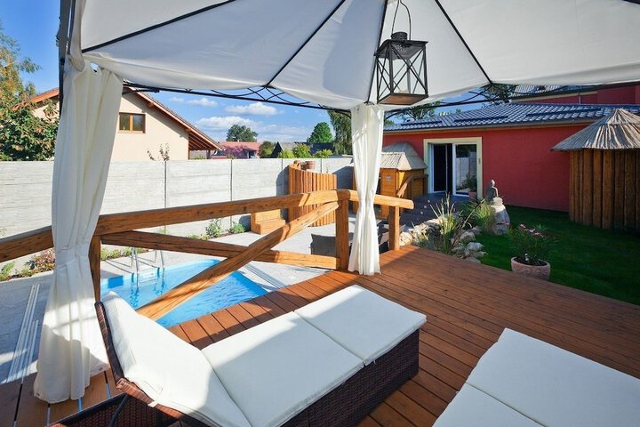 Terrace/Patio 70 of 75