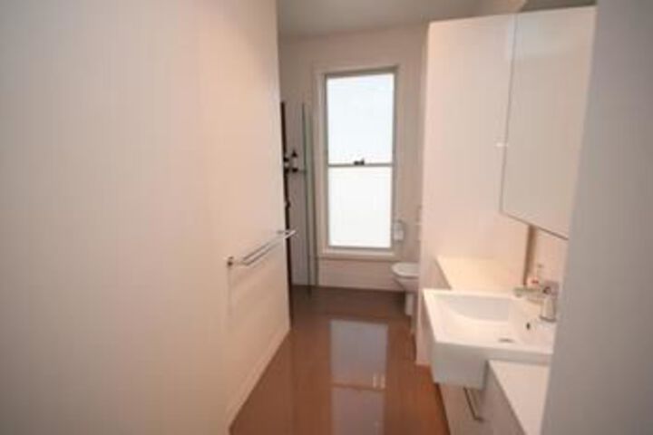 Room 3 of 19