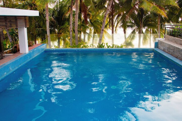 Pool 126 of 178