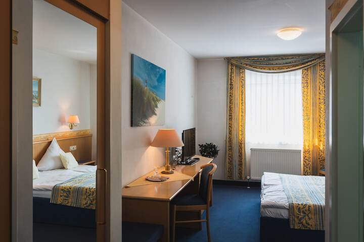 Room 20 of 40