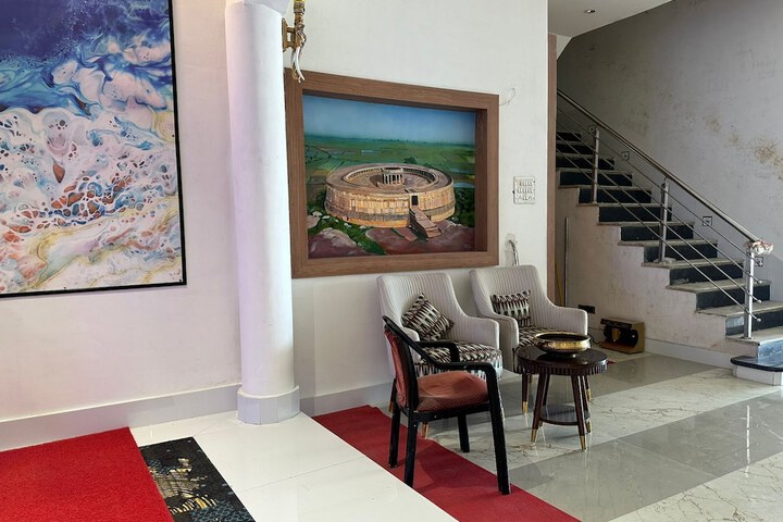 Hotel Interior 4 of 20