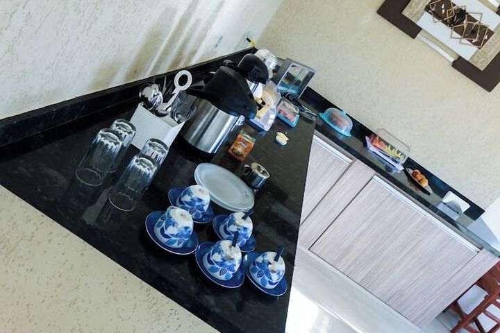 Breakfast/Coffee Service 10 of 19