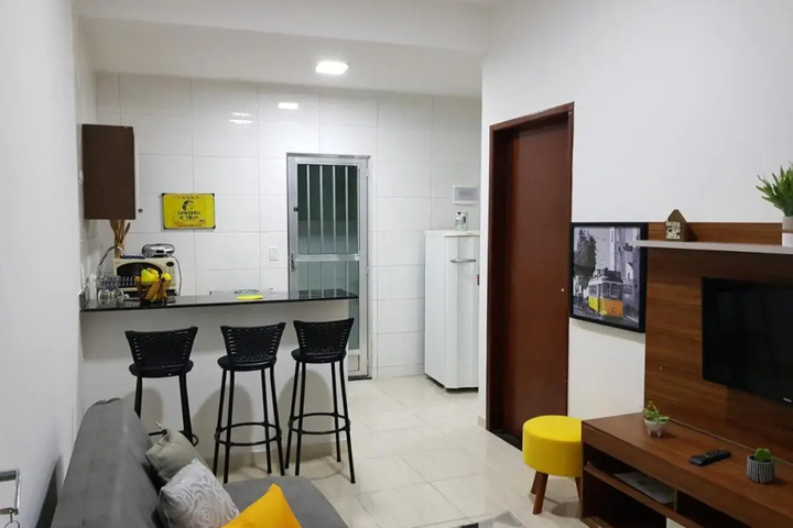 Room 5 of 20