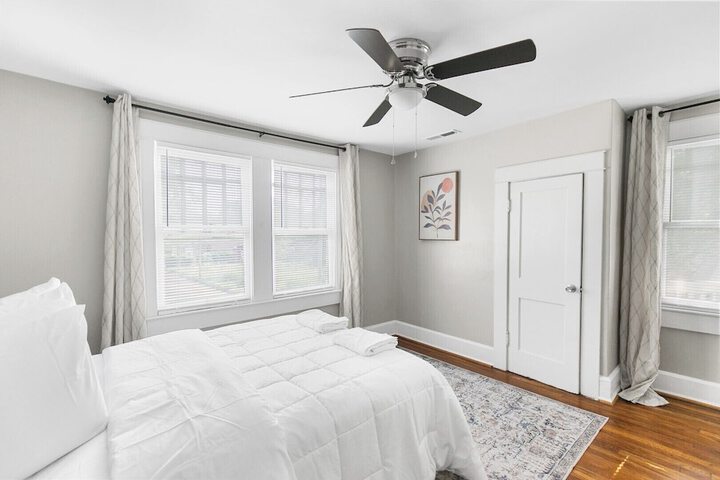 Room 12 of 42