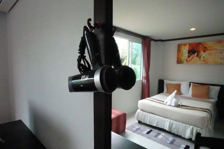 Room 28 of 55