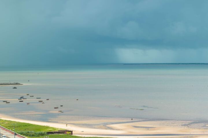 Beach 308 of 309