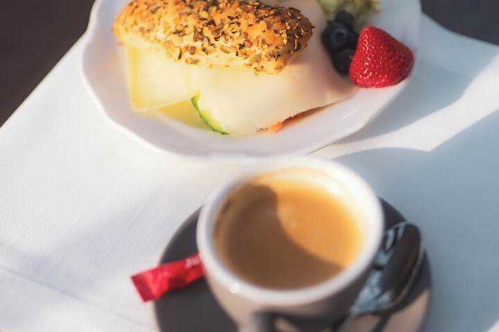 Breakfast/Coffee Service 66 of 84