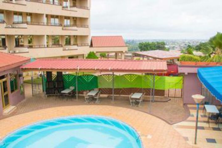 Pool 19 of 22