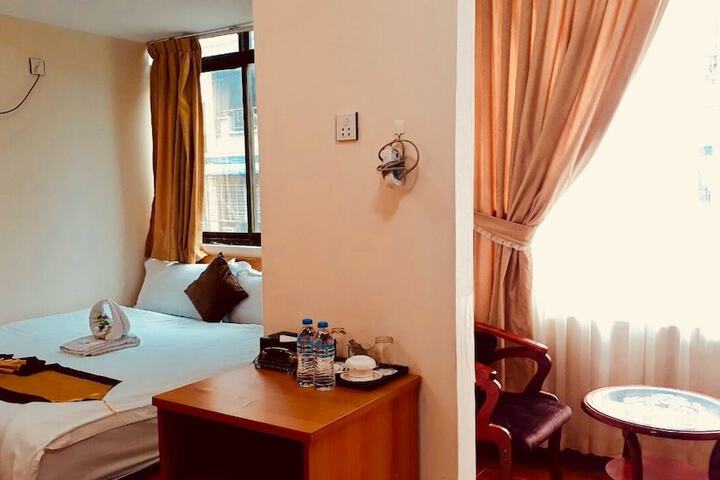 Room 16 of 58