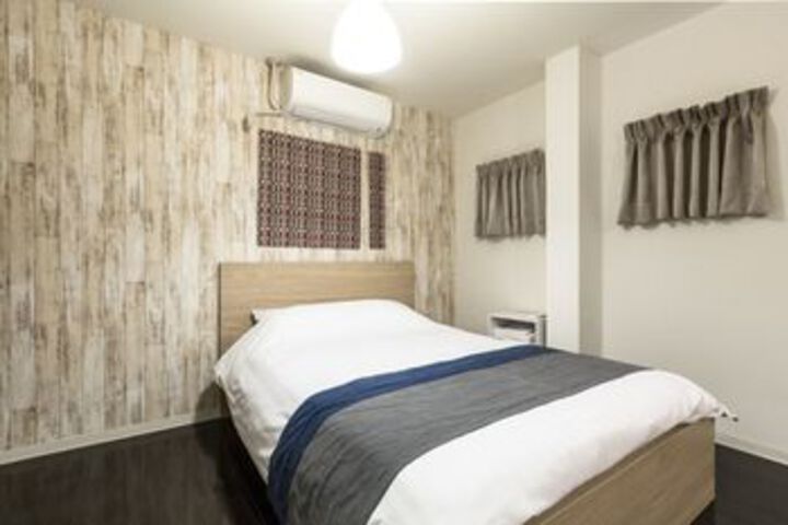 Room 121 of 182